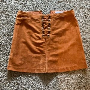Cute suede skirt